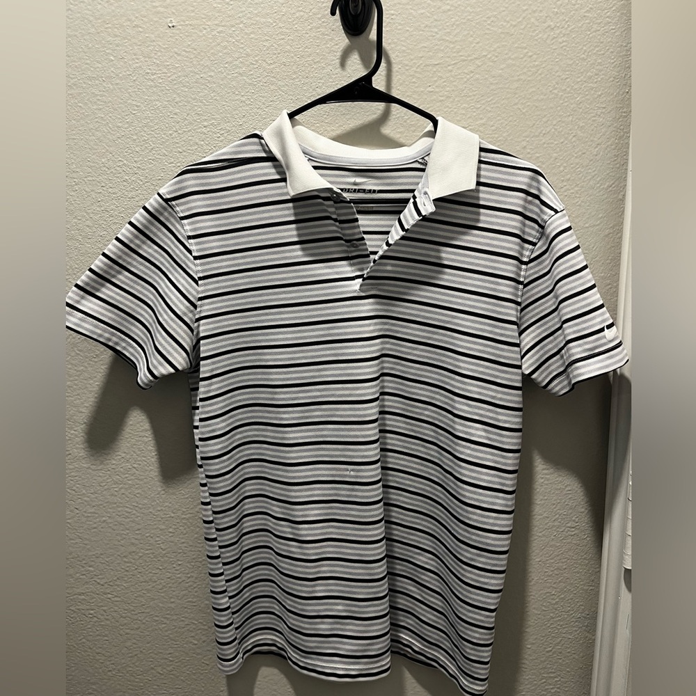 Men’s Nike golf polo  men’s size small